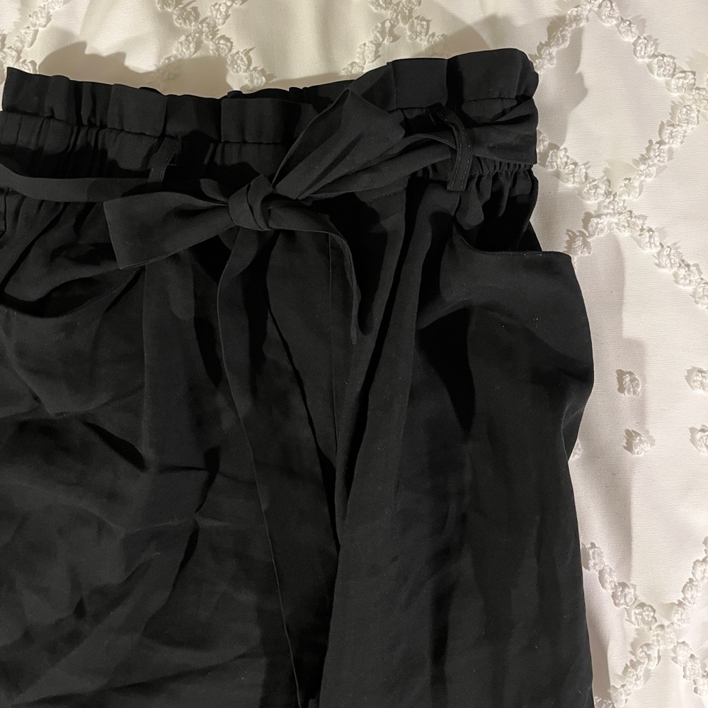 Zara Black High Waisted Pleated Pants Size L